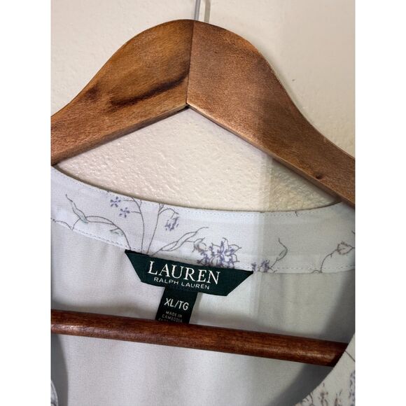 Lauren Ralph Lauren Blue Floral Blouse Womens Sz XL Flutter Sleeve V Neck - Picture 4 of 7